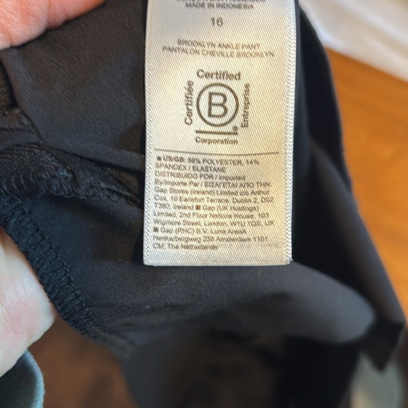 Black Wide-Leg Pants - Picture 6 of 6